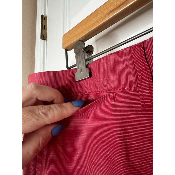 Tommy Hilfiger Men's Striped Red Chino Shorts with Pockets 100% Cotton Size 36 - Picture 5 of 8